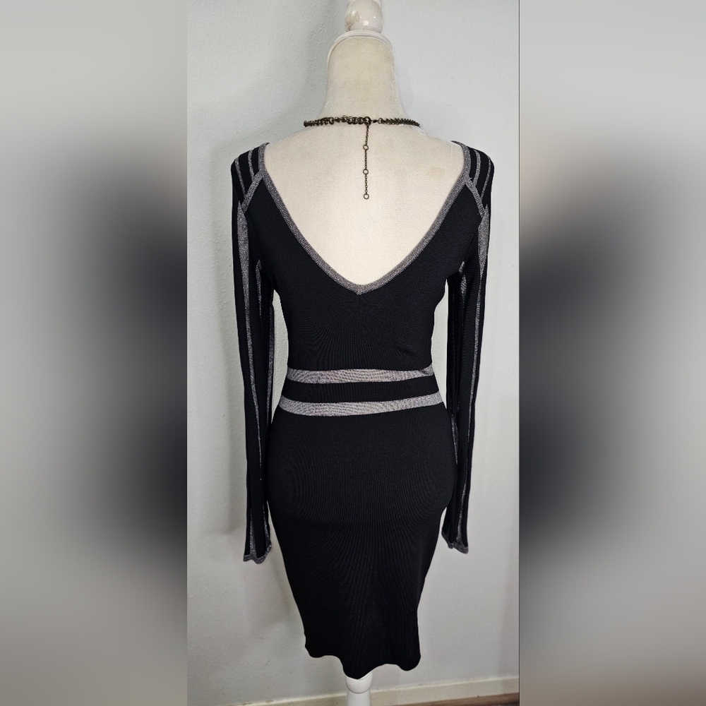 GUESS DRESS - Picture 3 of 8